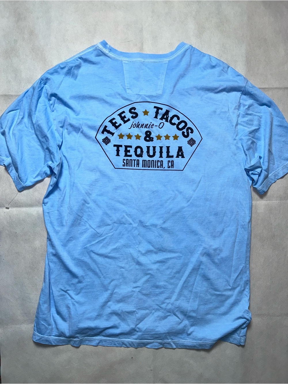 Johnnie-O blue pocket t-shirt size XL